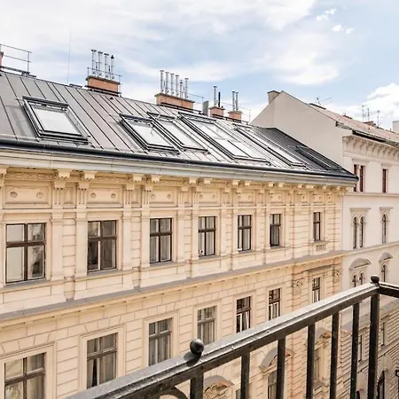 Basilica Apartment