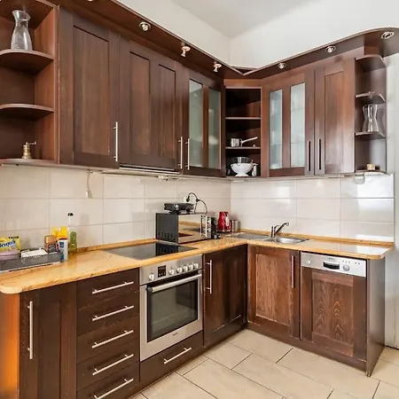 Apartment Basilica